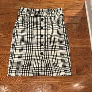 Plaid Black and White Skirt